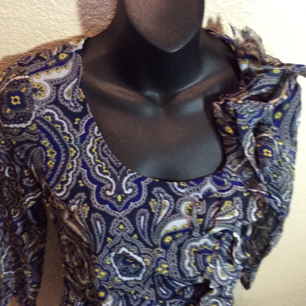 INC women’s top paisley ruffle long sleeve size M